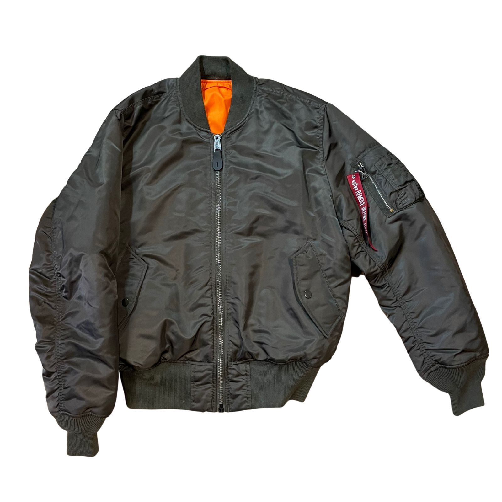 Alpha ind. MA-1 bomber kabát