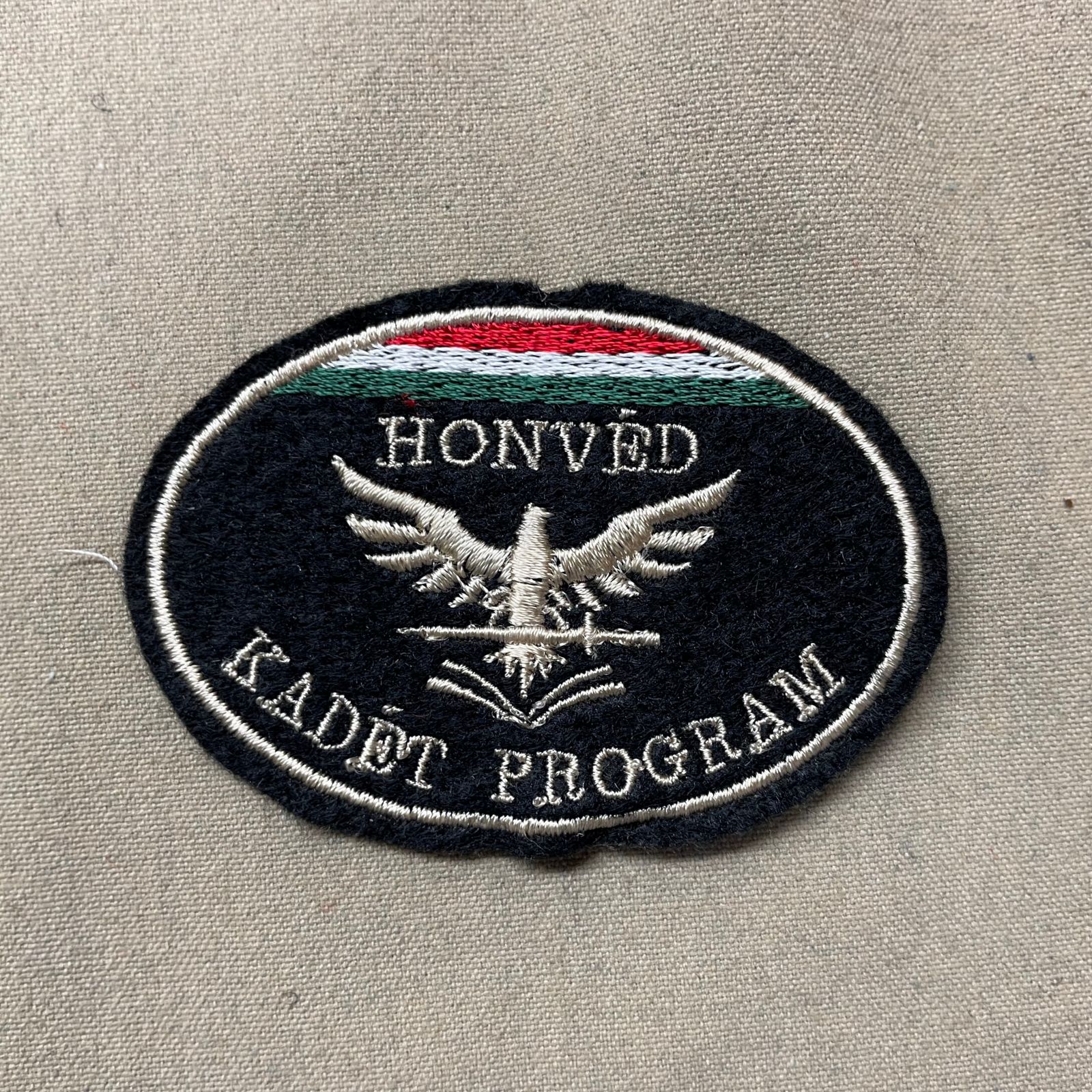Honvéd Kadét barett felvarró