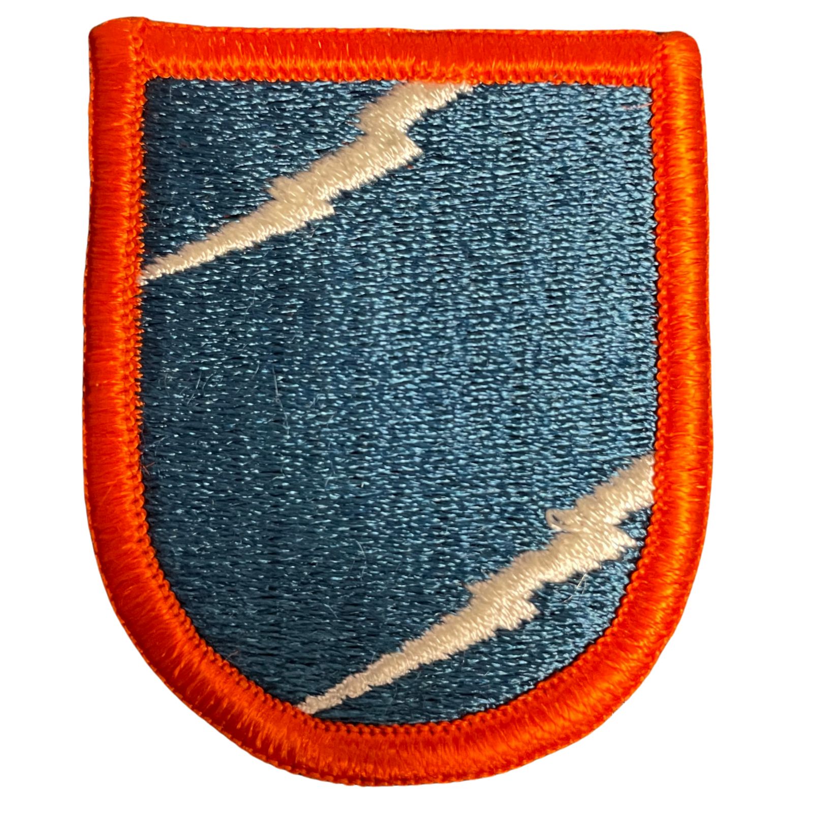 US Army amerikai 313th Military Intelligence Battalion (82nd Airborne Division) barett felvarró (beret flash)