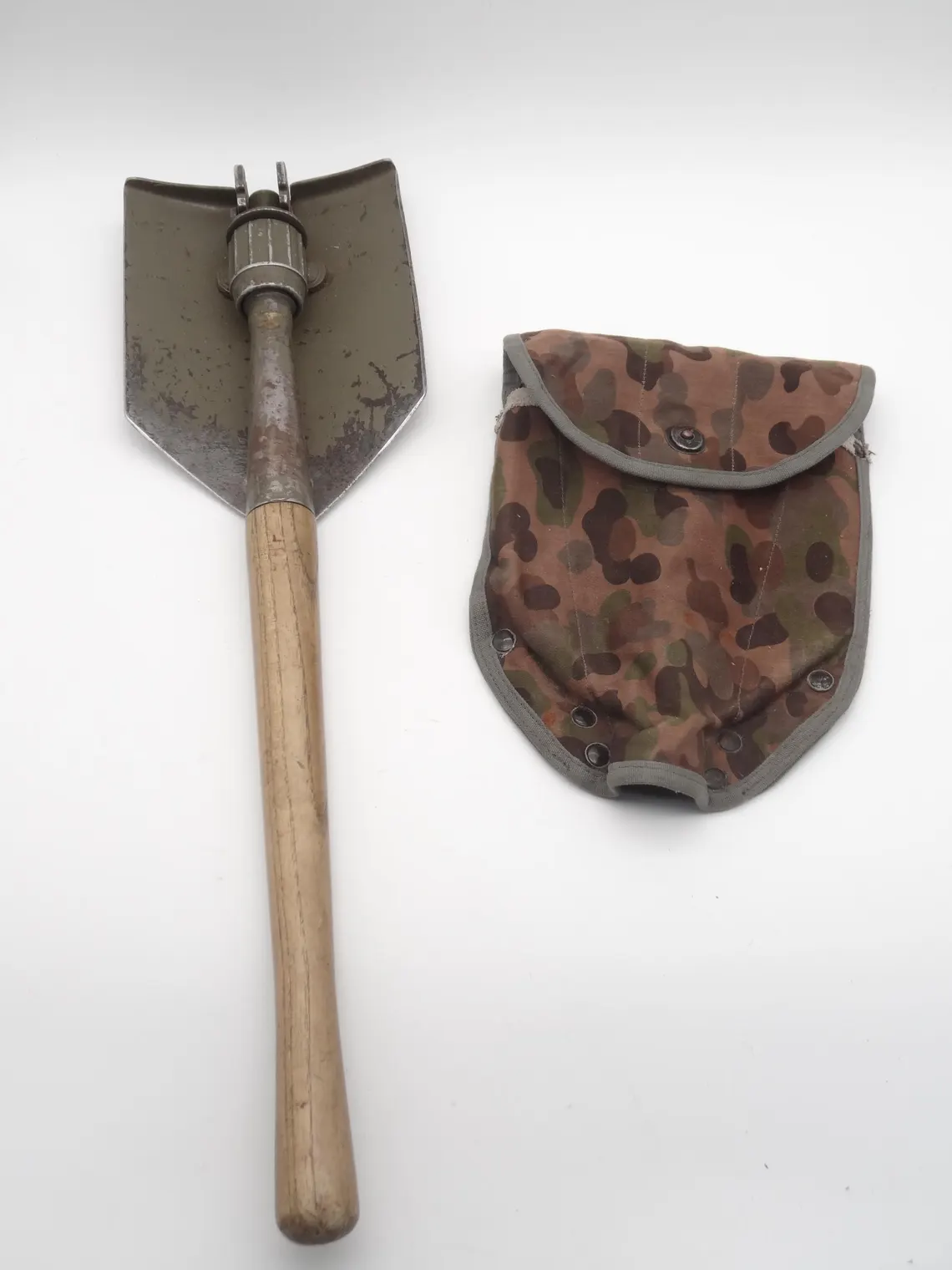 Osztrák Hidegháborús Gyalogsági Ásó